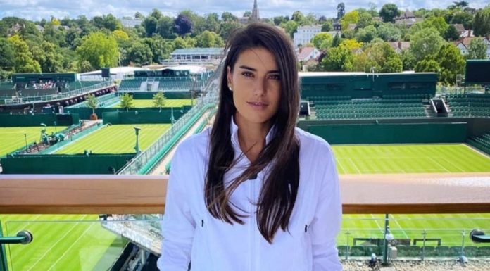 L'Equipe: Săptămâna de vis continuă la Roma pentru Sorana Cîrstea, care s-a calificat în prima sa semifinală WTA 1000 la 36 de ani