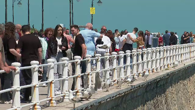 Constanța, animată în primul weekend al programului „Litoralul pentru Toți”. Mii de turiști au acaparat faleza Cazinoului