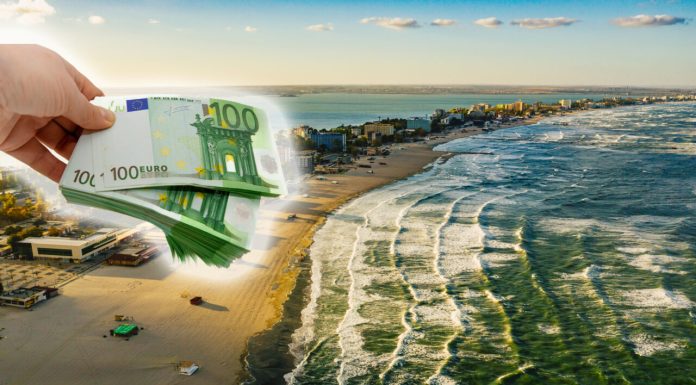 Fiță la Mamaia. Cea mai scumpă notă de plată a fost 20.000 de euro. În Vama Veche, distracția a fost pe buget: „Un bax de bere, pâine și parizer”