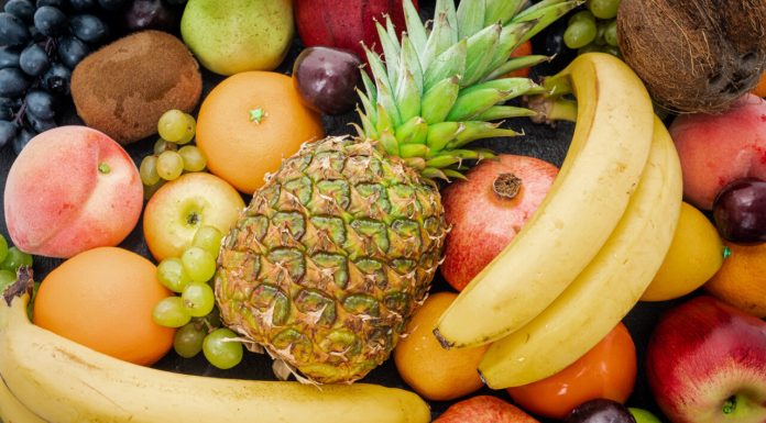 Un raport al Uniunii Europene confirmă: Acestea sunt sunt fructele cele mai contaminate cu pesticide