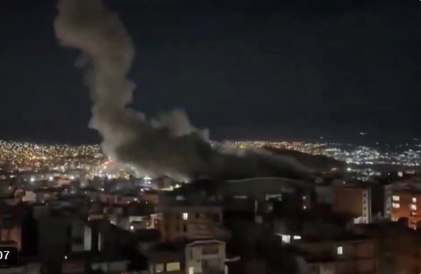 Emiratele Arabe Unite anunţă că au interceptat 15 rachete iraniene şi patru drone. Trei persoane au fost rănite. Şcolile vor trece din nou la învăţământul online