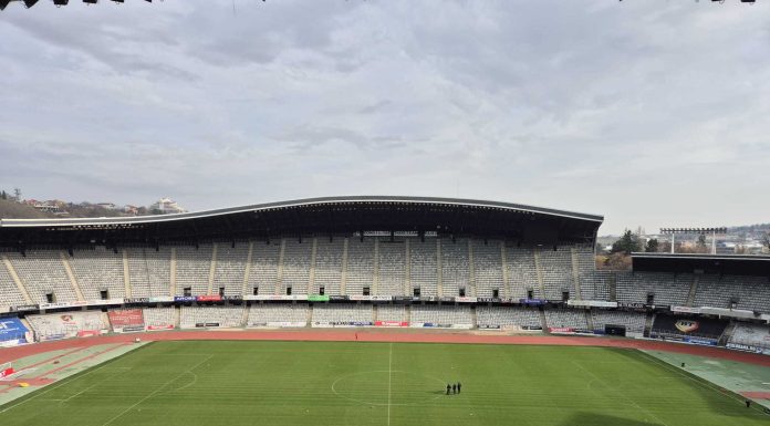 Un bărbat a sunat la 112 şi a ameninţat că stadionul Cluj Arena urmează să fie detonat – Poliţiştii l-au identificat şi l-au prins în timp ce se afla într-un tren