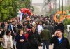 Studiu: Aproape jumătate dintre angajații români văd IA utilă, dar 66% se tem că vor deveni dependenți de ea la muncă