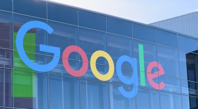 Un angajat Google a fost arestat după ce ar fi folosit date confidențiale pentru a câștiga 1,2 milioane de dolari din pariuri