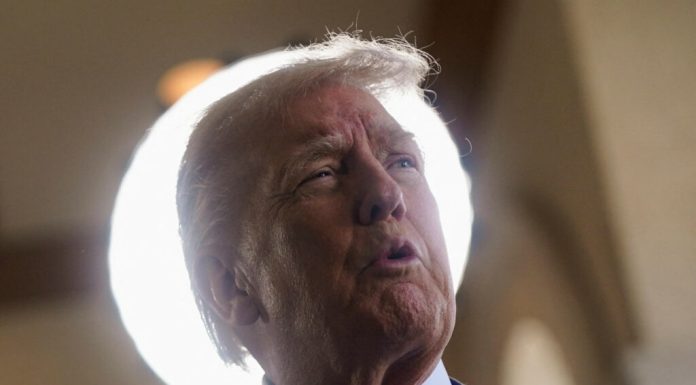 Donald Trump: „Iranul a fost de acord să renunțe la armele nucleare. Va fi un acord, discuțiile sunt foarte bune””
