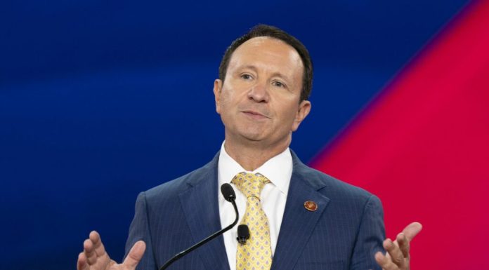 Trimisul american, vizită în Groenlanda: Cred că este timpul ca SUA să-şi pună din nou amprenta asupra Groenlandei