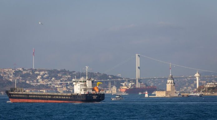 Reuters. Trei petroliere au fost atacate de drone în Marea Neagră