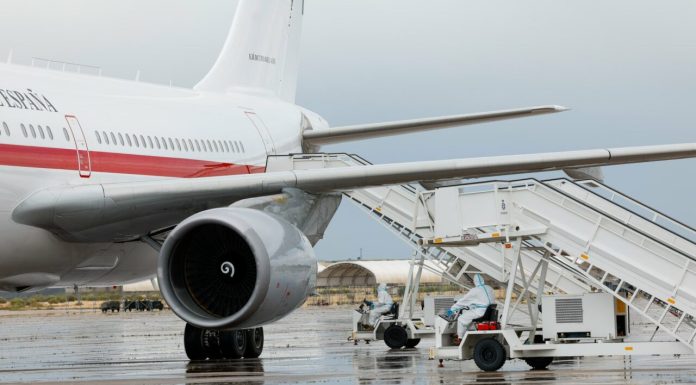Avionul cu cei 14 spanioli de pe nava cu hantavirus a aterizat la Madrid. Ce alte state au organizat zboruri de repatriere din Tenerife