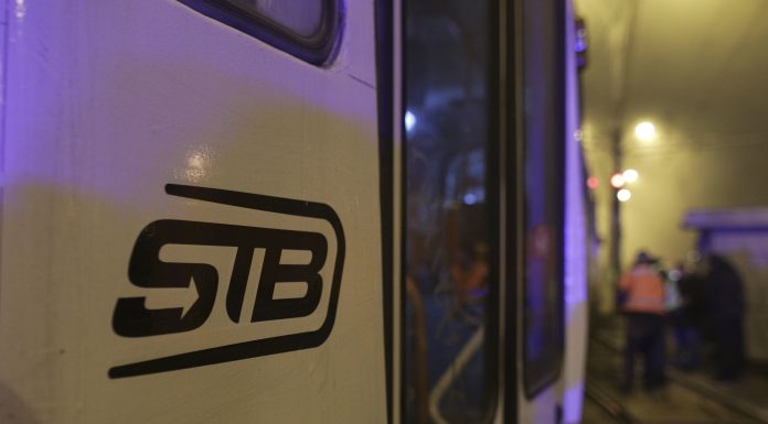 UPDATE – Incident tehnic la STB: Aplicaţia INFO TB şi plata călătoriei direct cu cardul bancar, indisponibile, marţi