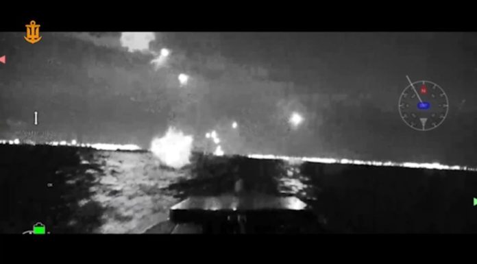 Lovitură nocturnă în Marea Neagră: Kievul anunță avarierea unor nave care păzeau „Podul lui Putin”