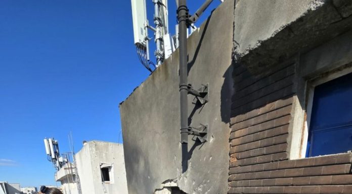O comisie va evalua pagubele și va stabili acordarea unor ajutoare financiare de urgență familiilor ale căror locuințe au fost afectate de prăbușirea dronei la Galați