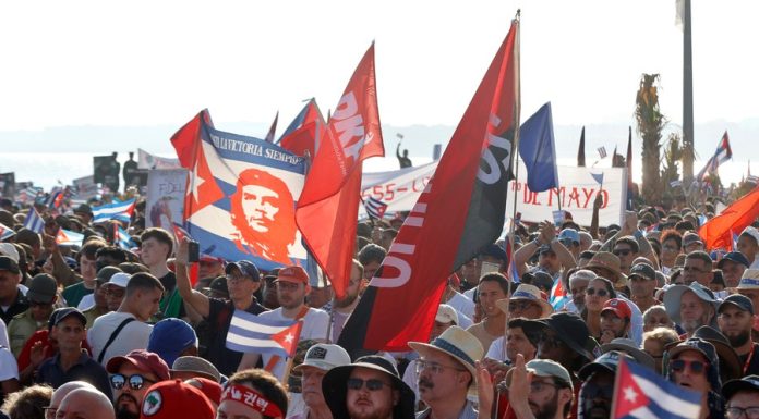 Insula comunistă care sfidează SUA de 70 de ani e pe cale să aibă soarta Venezuelei. „E ultima etapă a schimbării de regim”