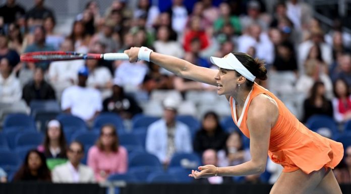 Gabriela Ruse a abandonat în primul tur la Roland Garros! Românca s-a retras din meci din cauza problemelor medicale