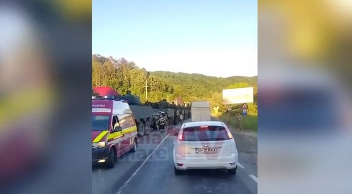 11 militari răniți după ce trei transportoare blindate Piranha 5 s-au ciocnit pe DN 1C, în Sălaj