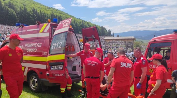 19 persoane au avut nevoie de îngrijiri medicale la pelerinajul de Rusalii de la Șumuleu Ciuc, unde au participat aproape 300.000 de credincioși