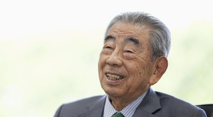 A murit Toshifumi Suzuki, părintele magazinelor de proximitate din Japonia și fondatorul 7-Eleven. Povestea unui vizionar care a transformat comerțul global