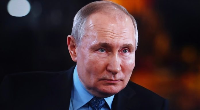 Putin își extinde puterile: liderul de la Kremlin semnează legea care îi permite să invadeze orice țară