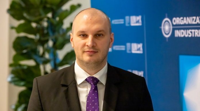 Șeful Romarm îl acuză pe ministrul Apărării Radu Miruţă de „derapaje de limbaj” şi „atitudine de derbedeu”