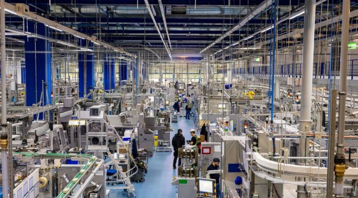Investiții masive și tehnologie de ultimă generație: Cum a devenit fabrica Philip Morris România din Otopeni un pilon al economiei românești