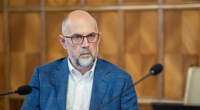 Kelemen Hunor, critici despre legea salarizării: „Sunt probleme tehnice și lipsă de legitimitate a Guvernului interimar”