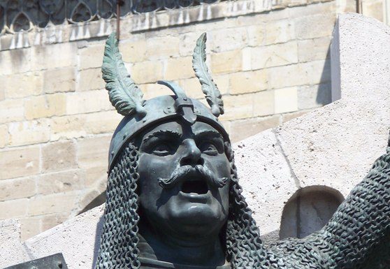 „Bătăușii” istoriei românilor și faptele lor de pomină. De la „gașca nebună” de la Marienburg la moldoveanul care să bătea cu doi suedezi odată