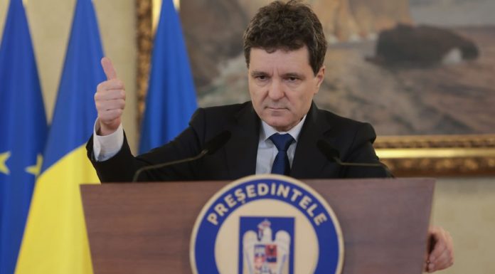 Nicușor Dan, discurs la summitul pe tema combarerii dezinformării: „Una dezbatem noi la televizor, alta dezbat oamenii pe Tik Tok”