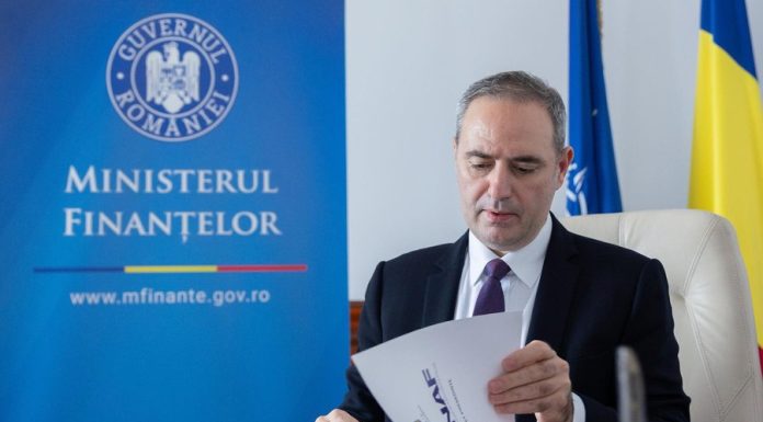 Surse: Ministrul Alexandru Nazare este audiat la DNA ca martor în dosarul vaccinurilor anti-COVID