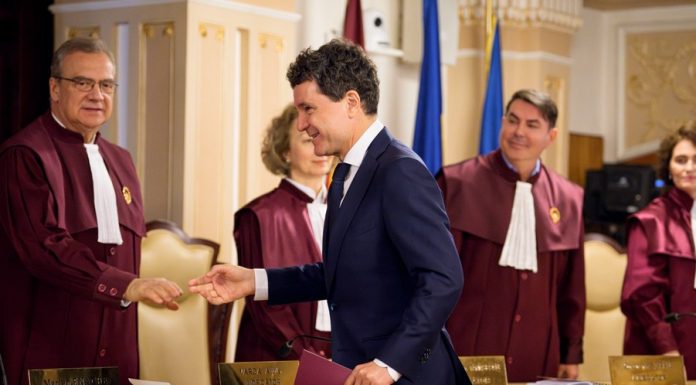 CCR a respins contestația lui Nicușor Dan privind guvernanța corporativă a întreprinderilor publice