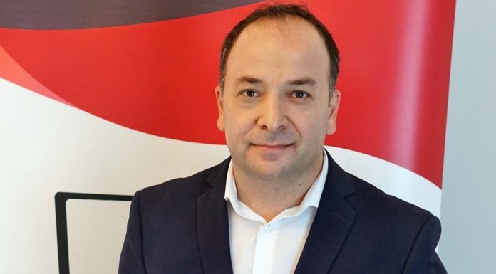 „Jocurile foamei”. Un economist estimează că 75.000 de locuri de muncă ar putea dispărea până la finalul anului: „Ne-am tăiat singuri craca”