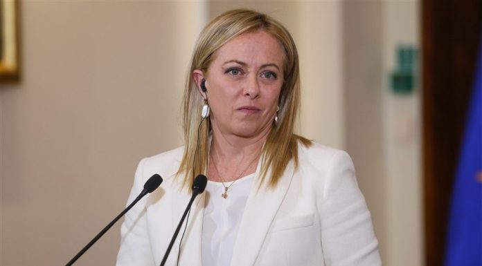 Italia trimite 100 de militari în România după incidentul cu drona prăbușită la Galați. Meloni condamnă atacul: „Un act grav”