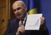 Bolojan atacă din nou șefii Hidroelectrica cu critici legate de bonusuri pe lângă salariile mari