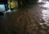 Locuinţe, străzi şi curţi inundate în Iaşi, în urma ploilor torenţiale/ Avertizări de inundaţii pe râuri din bazinul Vămăşoaia şi pe afluenţi ai Siretului/ A fost emis mesaj RO-Alert – FOTO, VIDEO