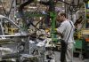 VIDEO Ministrul Economiei – la Dacia după ce directorul a spus că suntem în criză economică