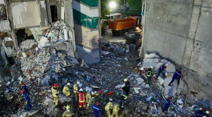 Bilanţul atacului masiv asupra Kievului a ajuns la 16 morţi şi peste 50 de răniţi. Cancelarul Merz: Moscova mizează pe escaladare mai degrabă decât pe negociere. Alte reacţii europene