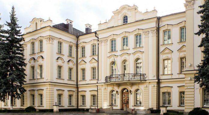 Corupție în Ucraina: procurorii anticorupție fac percheziții la Curtea Supremă de Justiție din Kiev. Ancheta duce la bani, judecători și un oligarh