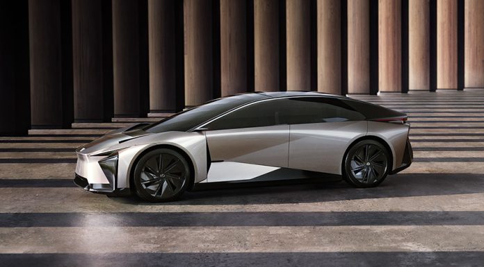 Toyota oprește cel mai avansat proiect electric al Lexus, „un simbol al călătoriei către electrificare”