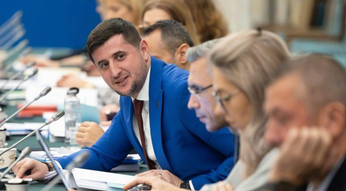 Senator PNL: În ultimii ani, firmele româneşti au fost puse sub presiune de costurile tot mai mari ale energiei, iar industrii întregi au pierdut teren. Fără investiţii serioase în energie, nu vom avea preţuri mai mici