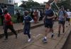 Macron, filmat făcând jogging la Nairobi, într-un turneu african,împreună cu starul kenyan al maratonului Eliud Kipchoge