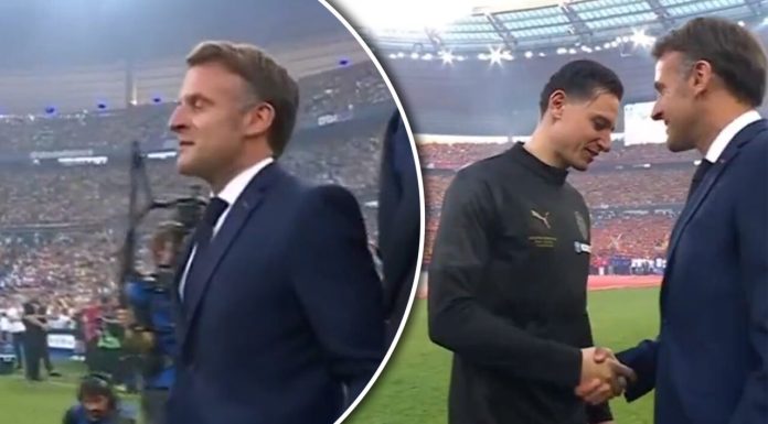Emmanuel Macron, huiduit la finala Cupei Franței