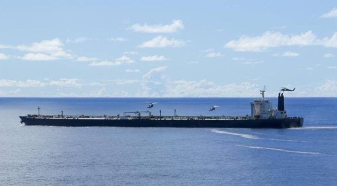 Garda de Coastă suedeză a reţinut în Marea Baltică un petrolier suspectat că ar face parte din flota fantomă a Rusiei