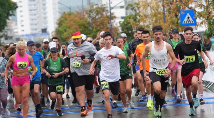 Sportul se face mai ales individual, dar beneficiile cele mai puternice apar în gașcă