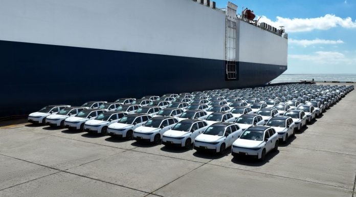 A șaptea lună de declin pentru piața auto din China. Singura salvare – exporturile în Europa