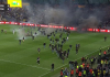 Ligue 1: Terenul invadat, fumigene… Meciul Nantes – Toulouse a fost suspendat – VIDEO