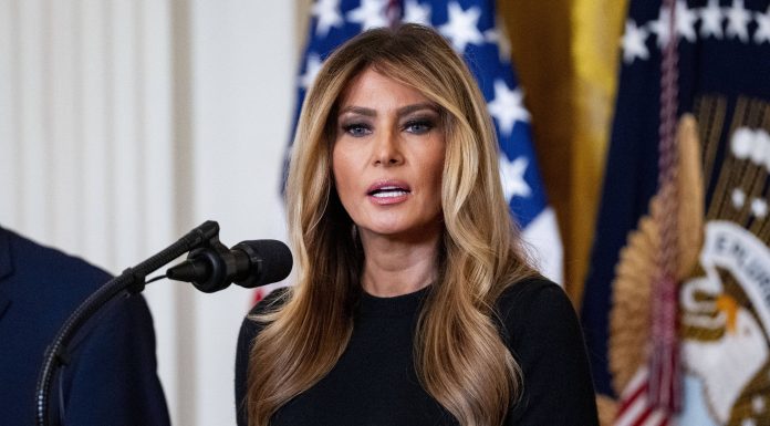 Melania Trump, victorie în instanță în scandalul Epstein. Acțiunea intentată de Michael Wolff a fost respinsă