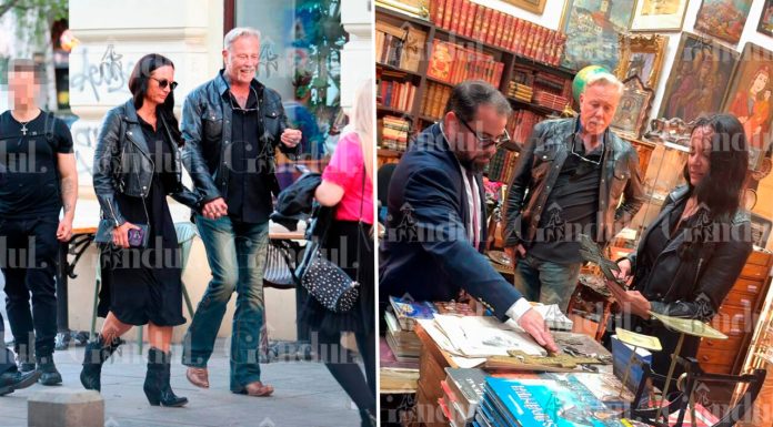 Solistul Metallica, la plimbare prin centrul Capitalei înaintea concertului de mâine. A fost surprins alături de logodnică într-un anticariat faimos