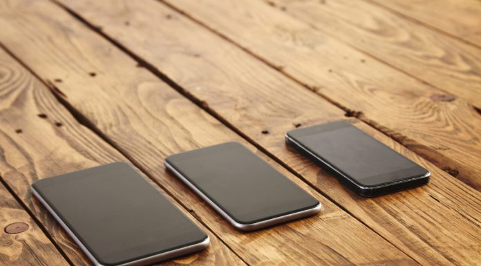 Nici pentru baterie, nici pentru stocare. Motivul real pentru care se recomandă oprirea telefonului mobil o dată pe săptămână