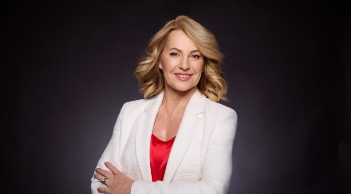 Nadia Comăneci, decorată cu Ordinul Naţional „Steaua României” în grad de Mare Cruce