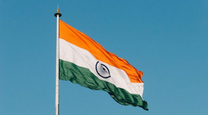 Un actor celebru Bollywood a fost numit la conducerea puterii executive a unui stat din India