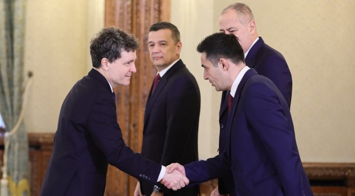 Programul oficial al consultărilor de luni de la Cotroceni. Strategiile partidelor înaintea întâlnirii cu Nicușor Dan