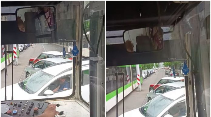 O bucureșteancă a dirijat traficul după ce un tramvai a rămas blocat: „Hai, hai, dați înapoi, să faceți loc”